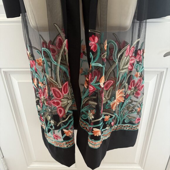 NEW Floral Cover Up by Liv Los Angeles - Picture 2 of 4